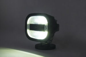 Lampa robocza z magnesem i wtyczką do zapalniczki LRD 3070