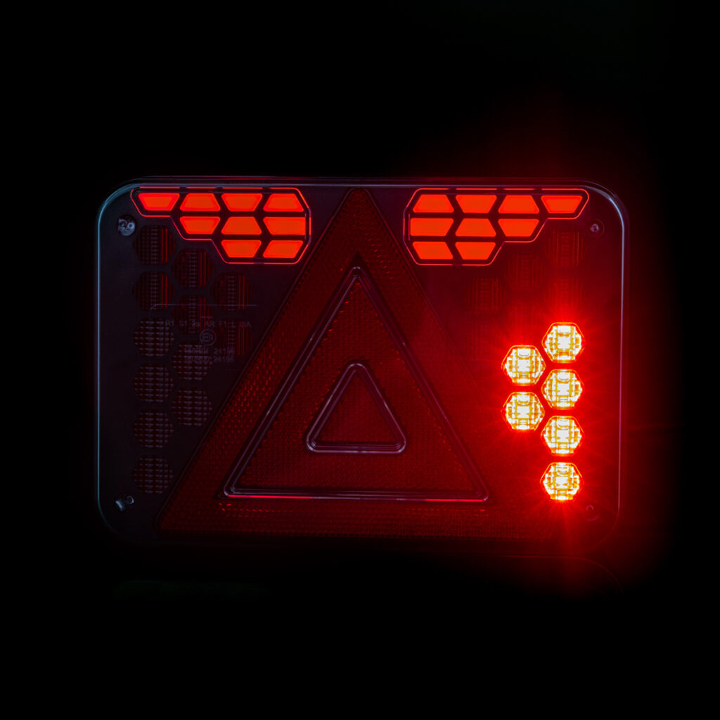 Tylna lampa zespolona LED HORUS HORPOL LZD 3391