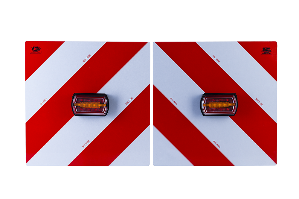 Zestaw lamp diodowych 12/24 V z tablicą ponadgabarytową ZPR 3020 (8.2.2) – złącza Superseal